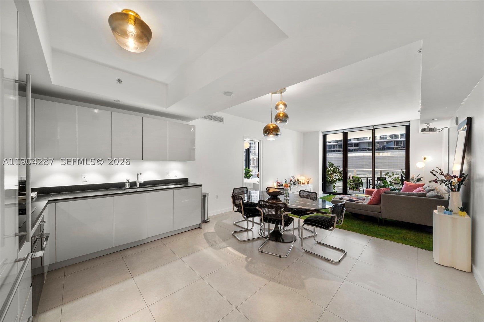 1010 Brickell Ave 1706