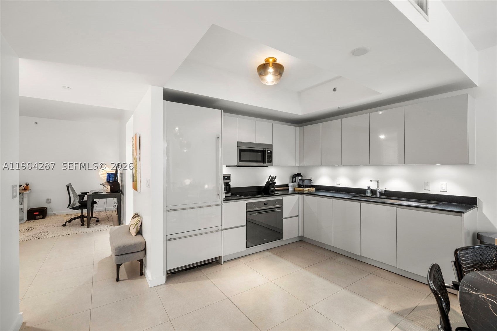 1010 Brickell Ave 1706