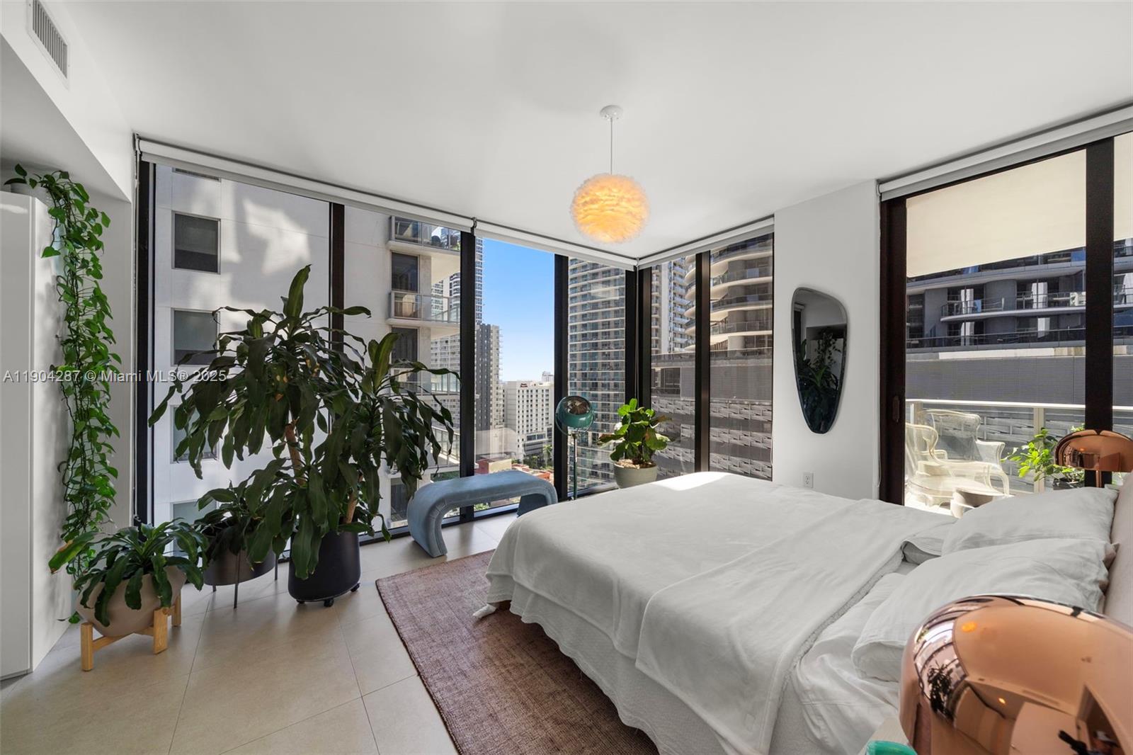 1010 BRICKELL CONDO - Residential