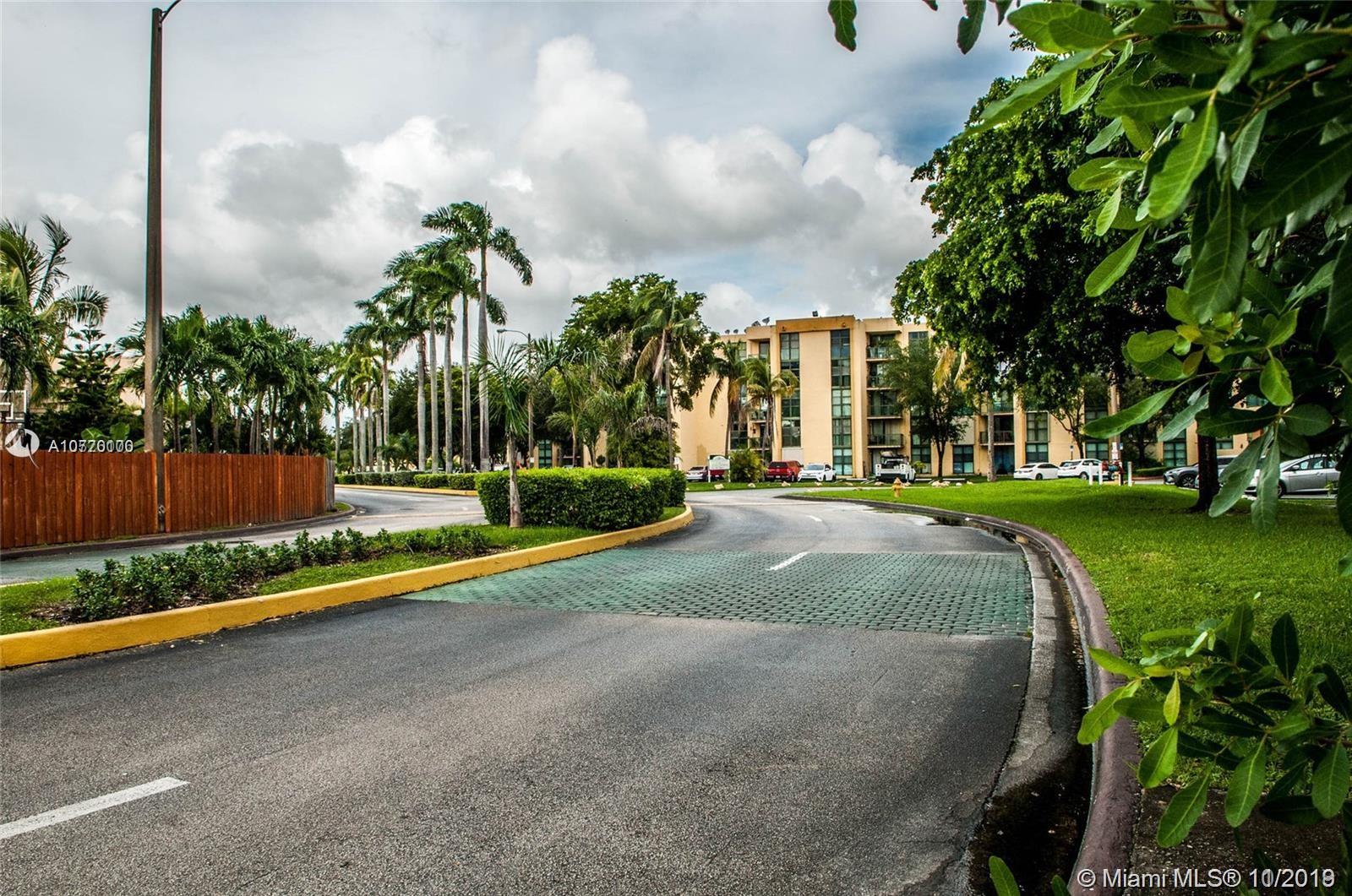 INTERNATIONAL PARK CONDO - Residential Lease