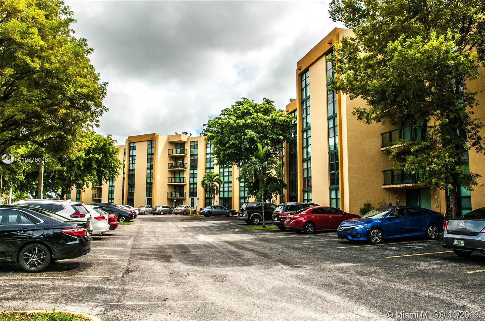 INTERNATIONAL PARK CONDO - Residential Lease