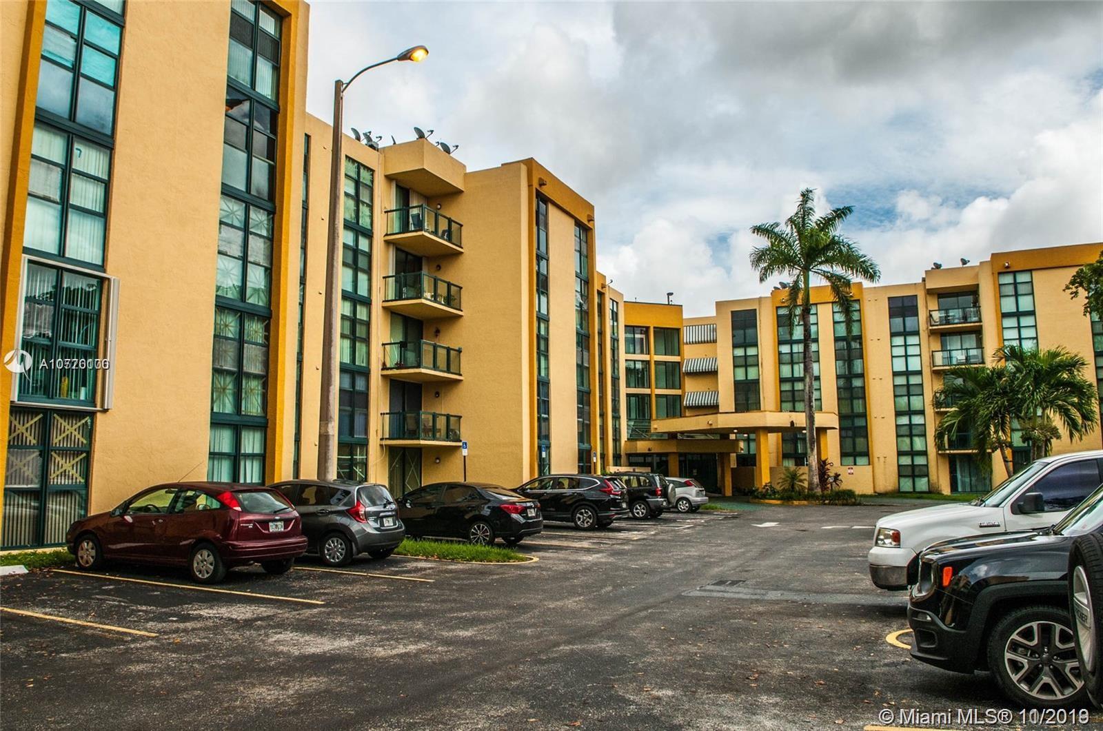 INTERNATIONAL PARK CONDO - Residential Lease