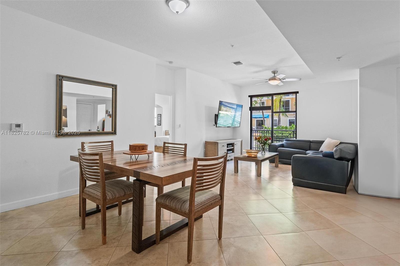 COLONNADE AT DADELAND SE - Residential