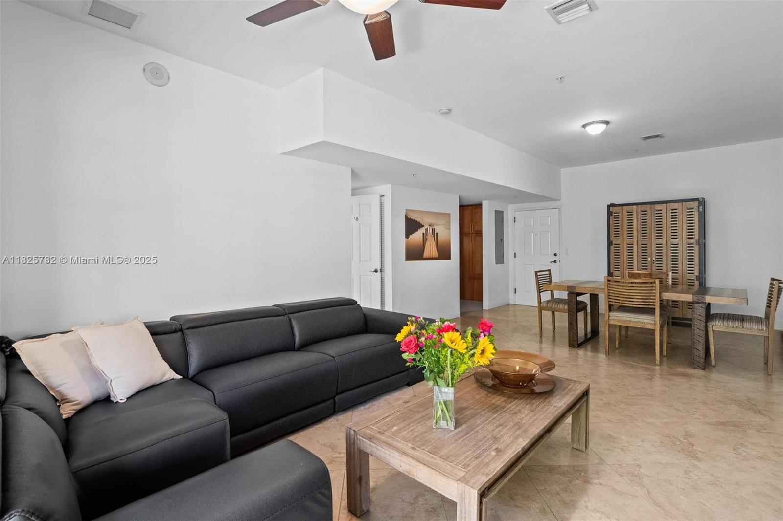 COLONNADE AT DADELAND SE - Residential