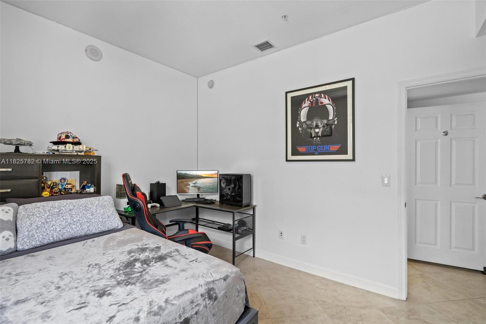 COLONNADE AT DADELAND SE - Residential