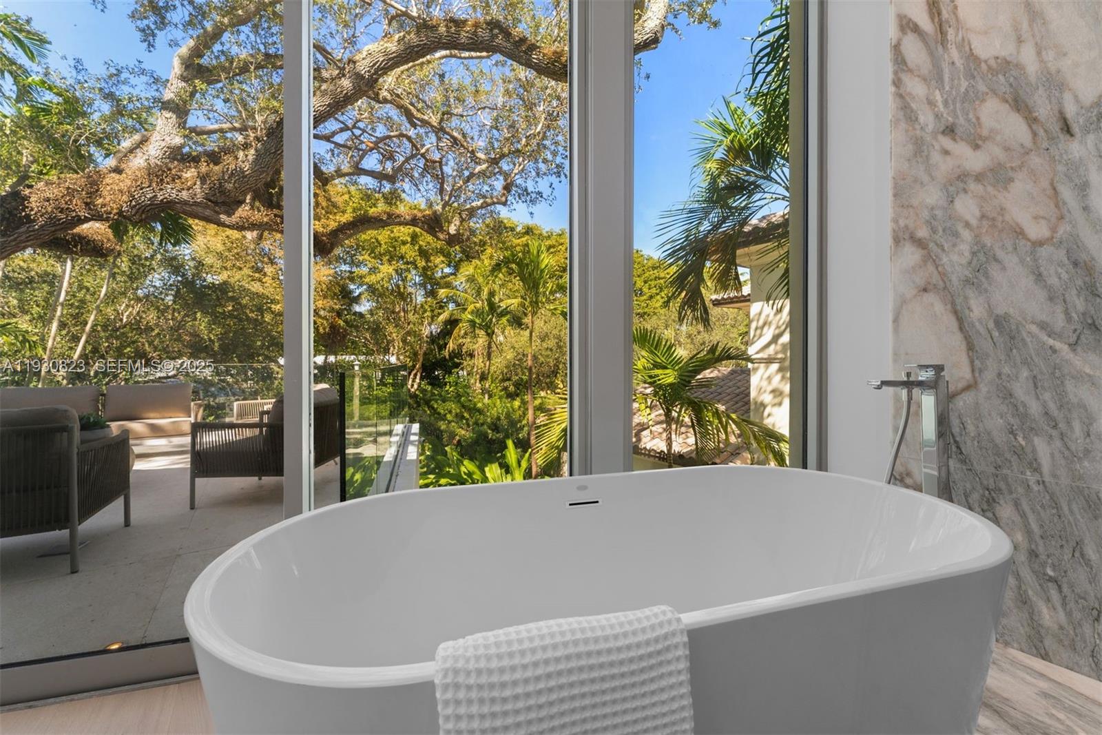 NATOMA MANORS RE SUB - Residential