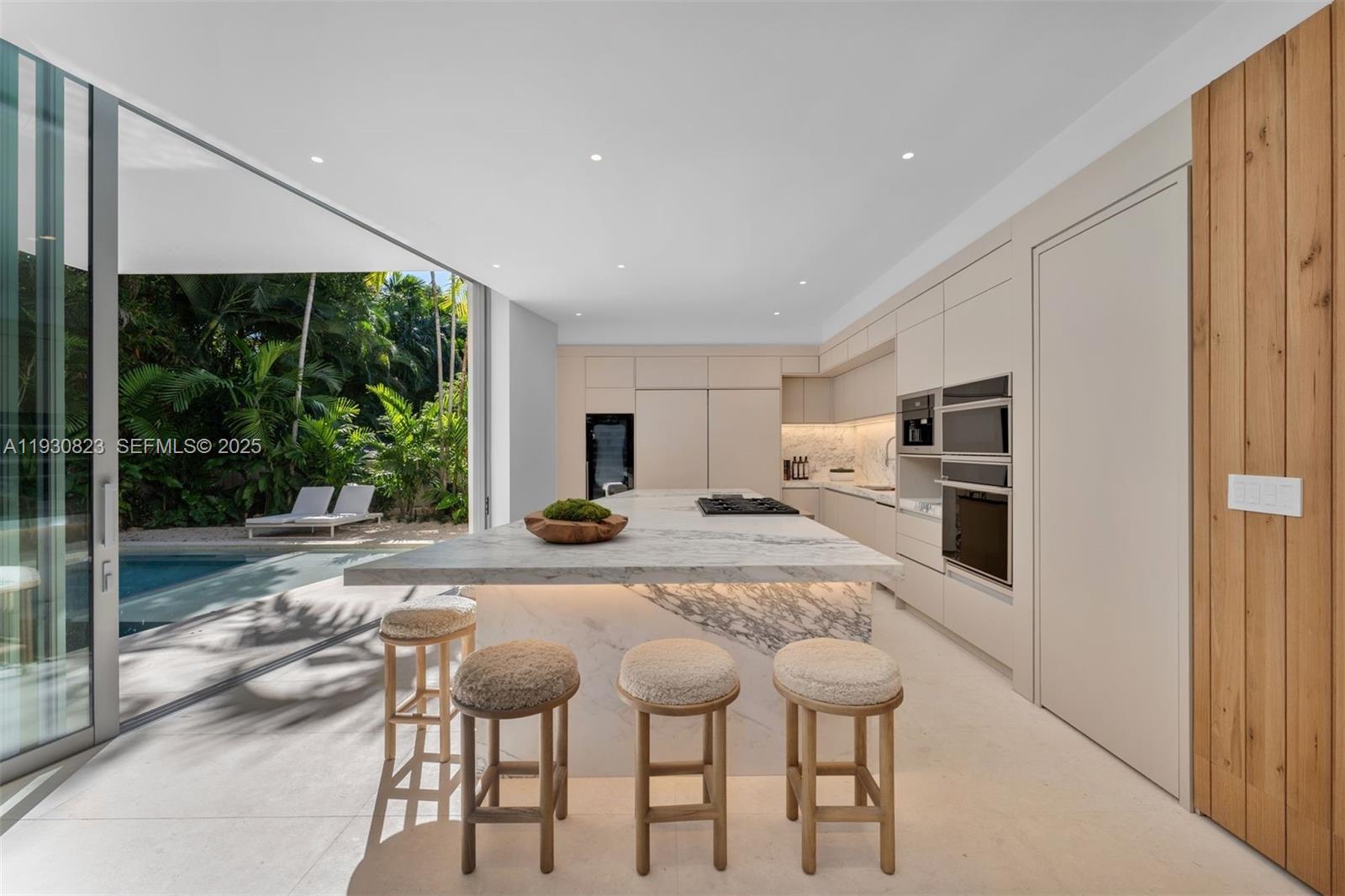 NATOMA MANORS RE SUB - Residential