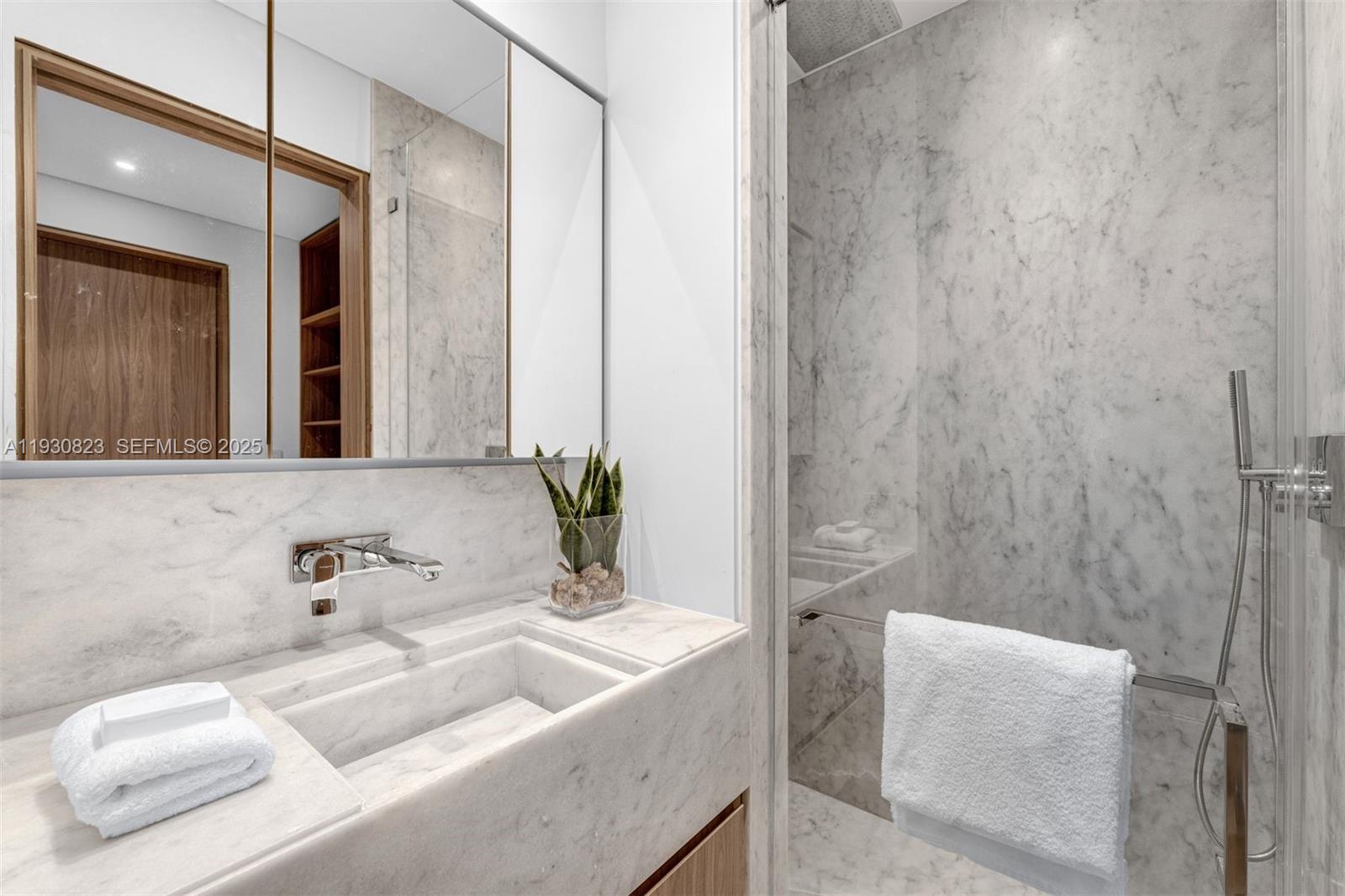 NATOMA MANORS RE SUB - Residential