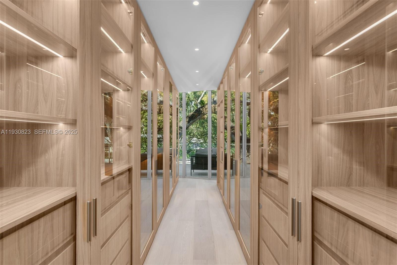 NATOMA MANORS RE SUB - Residential