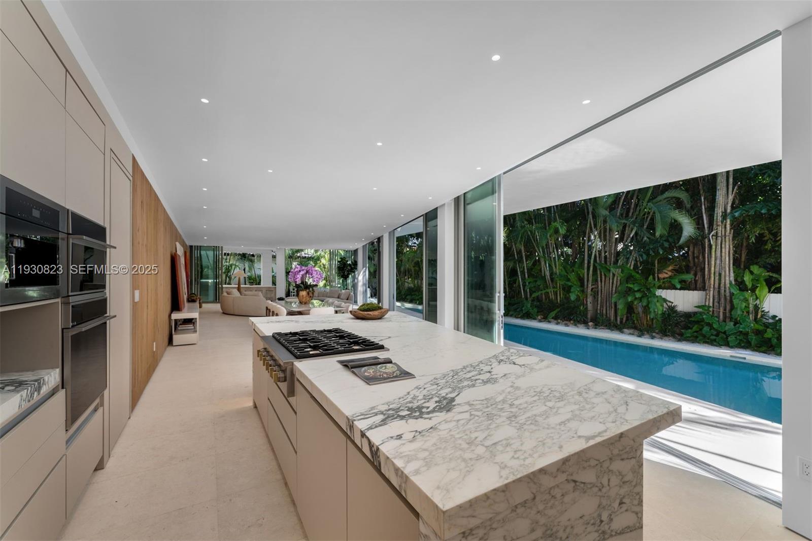 NATOMA MANORS RE SUB - Residential