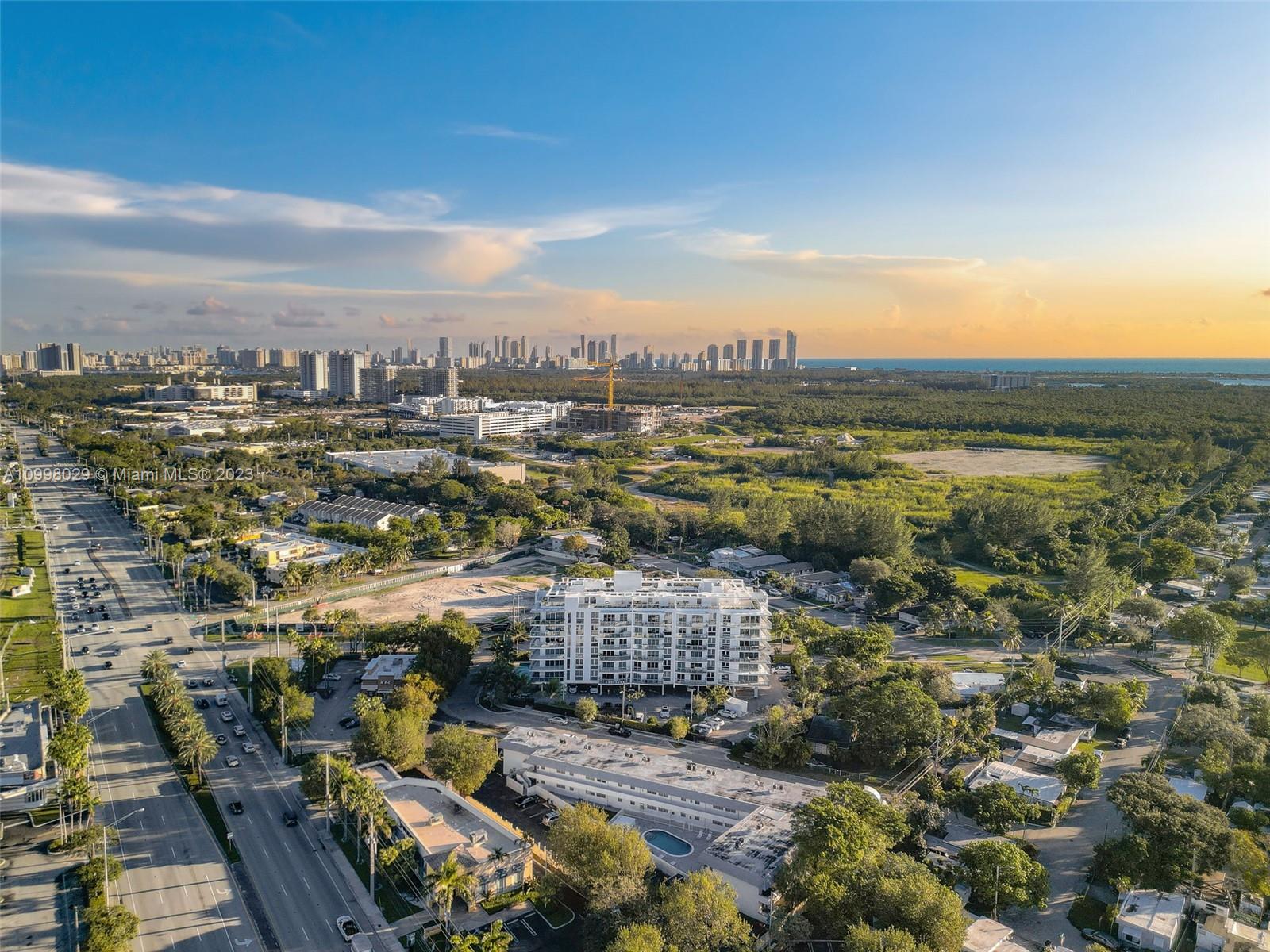 THE HIGHLANDS CONDO - Residential