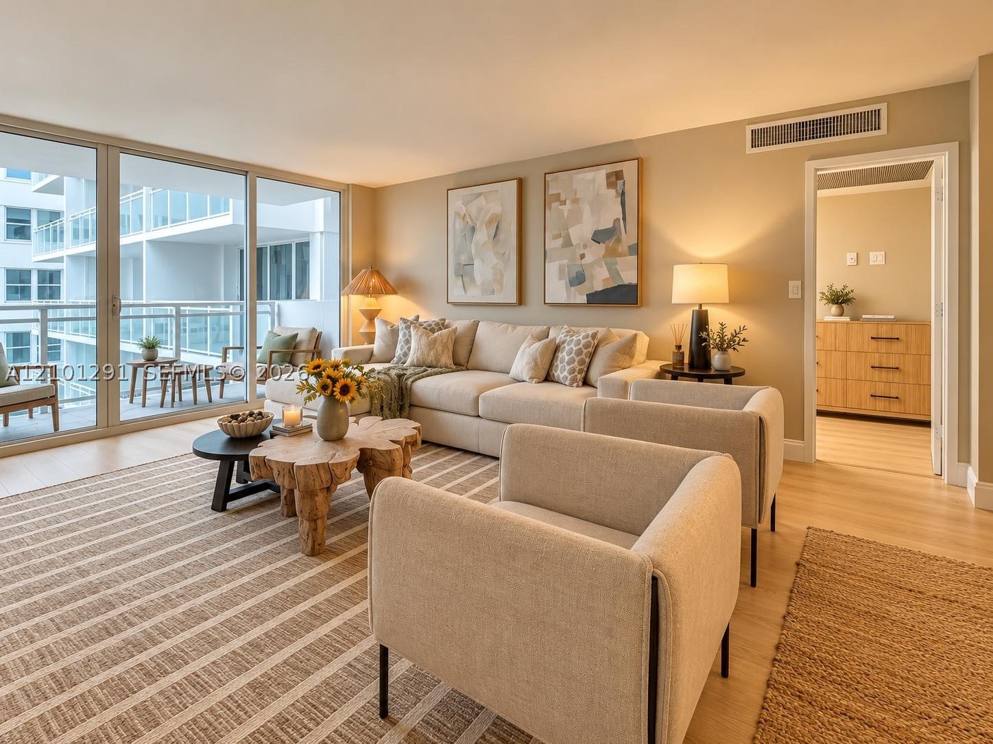 2030 S Ocean Dr 1004