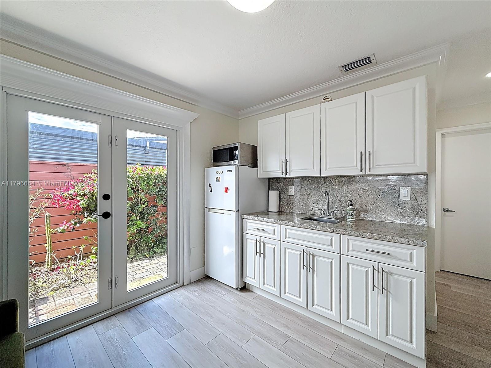 PALM SPRINGS NORTH SEC S - Residential