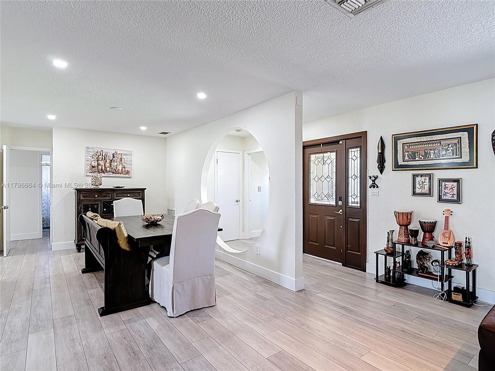 PALM SPRINGS NORTH SEC S - Residential