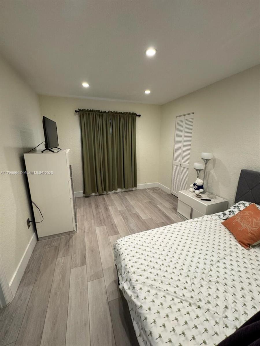 PALM SPRINGS NORTH SEC S - Residential