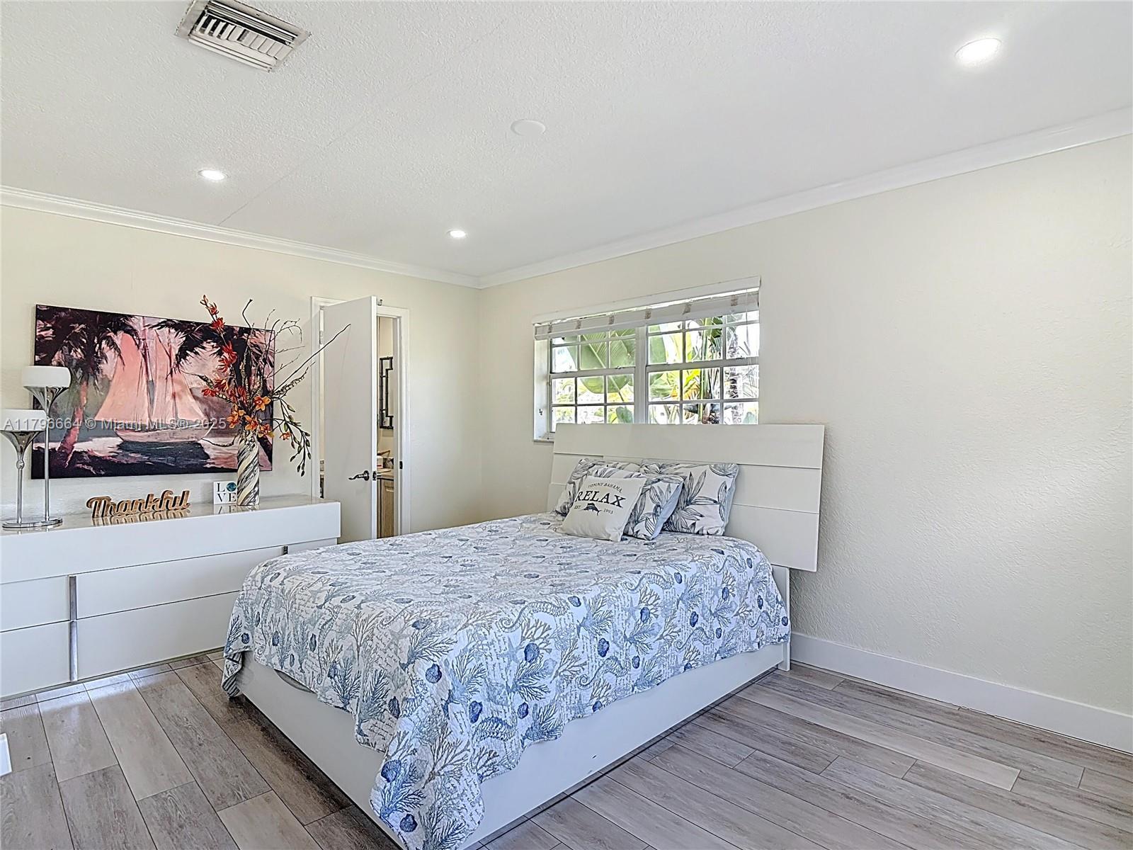 PALM SPRINGS NORTH SEC S - Residential