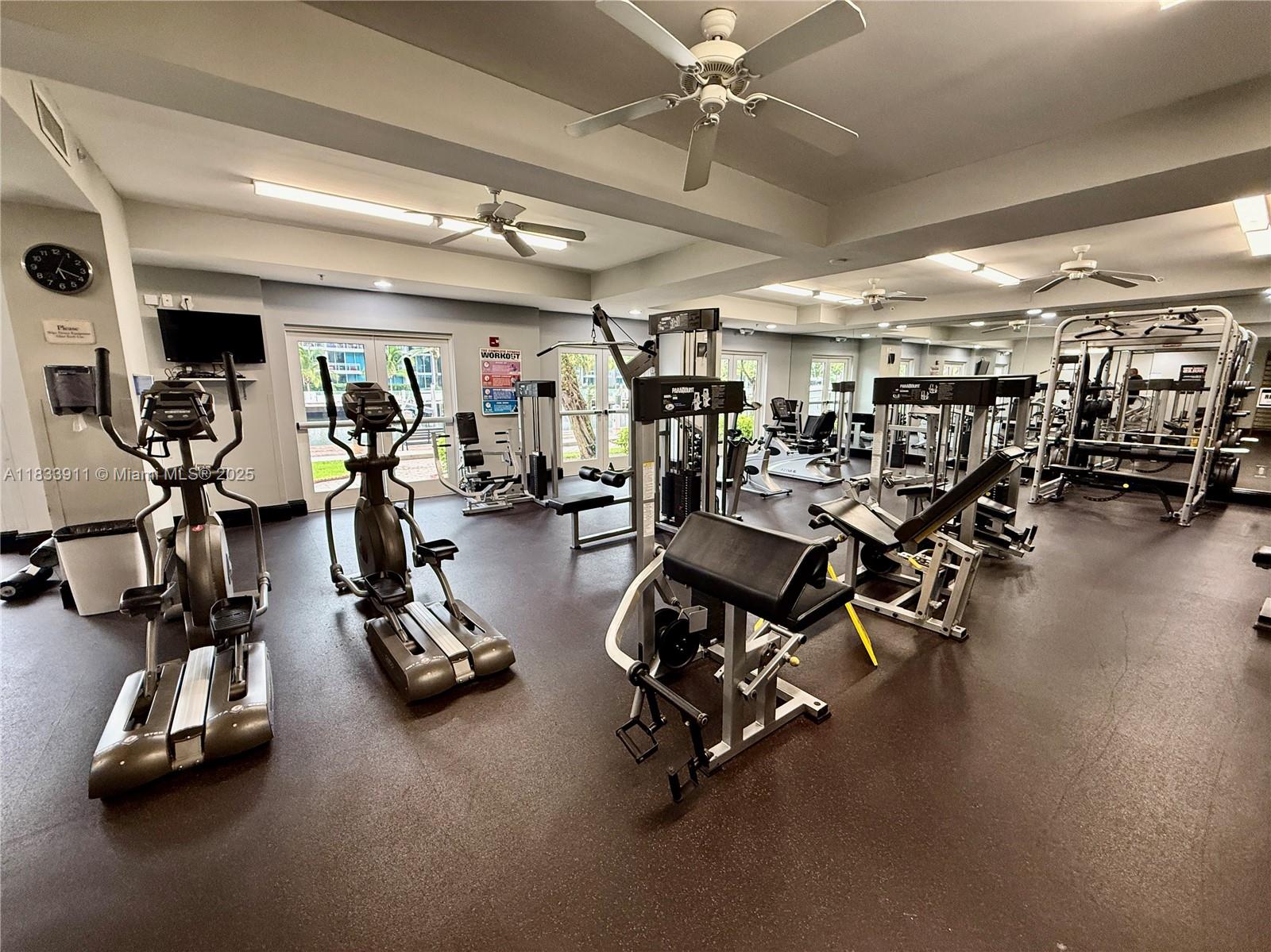 ALAQUA CONDO - Residential