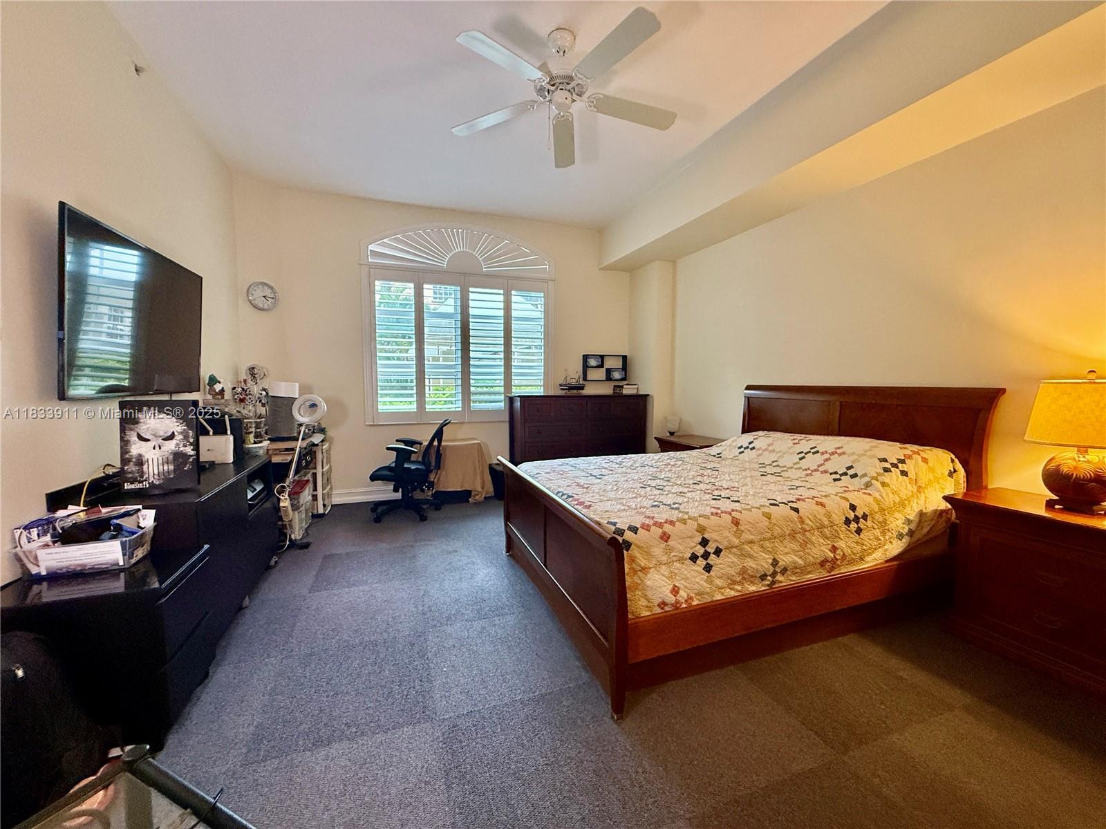 ALAQUA CONDO - Residential