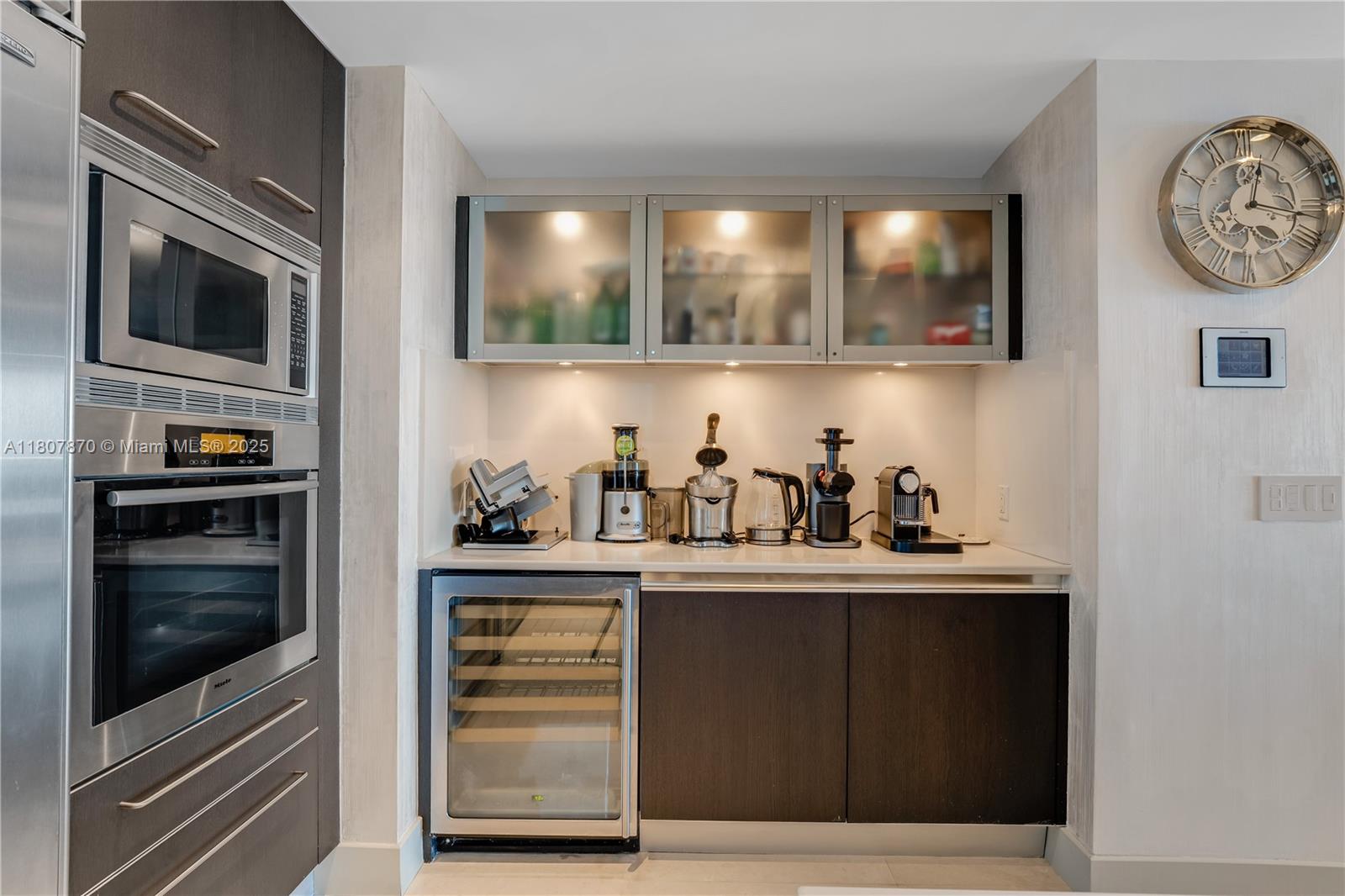 JADE BEACH CONDO - Residential