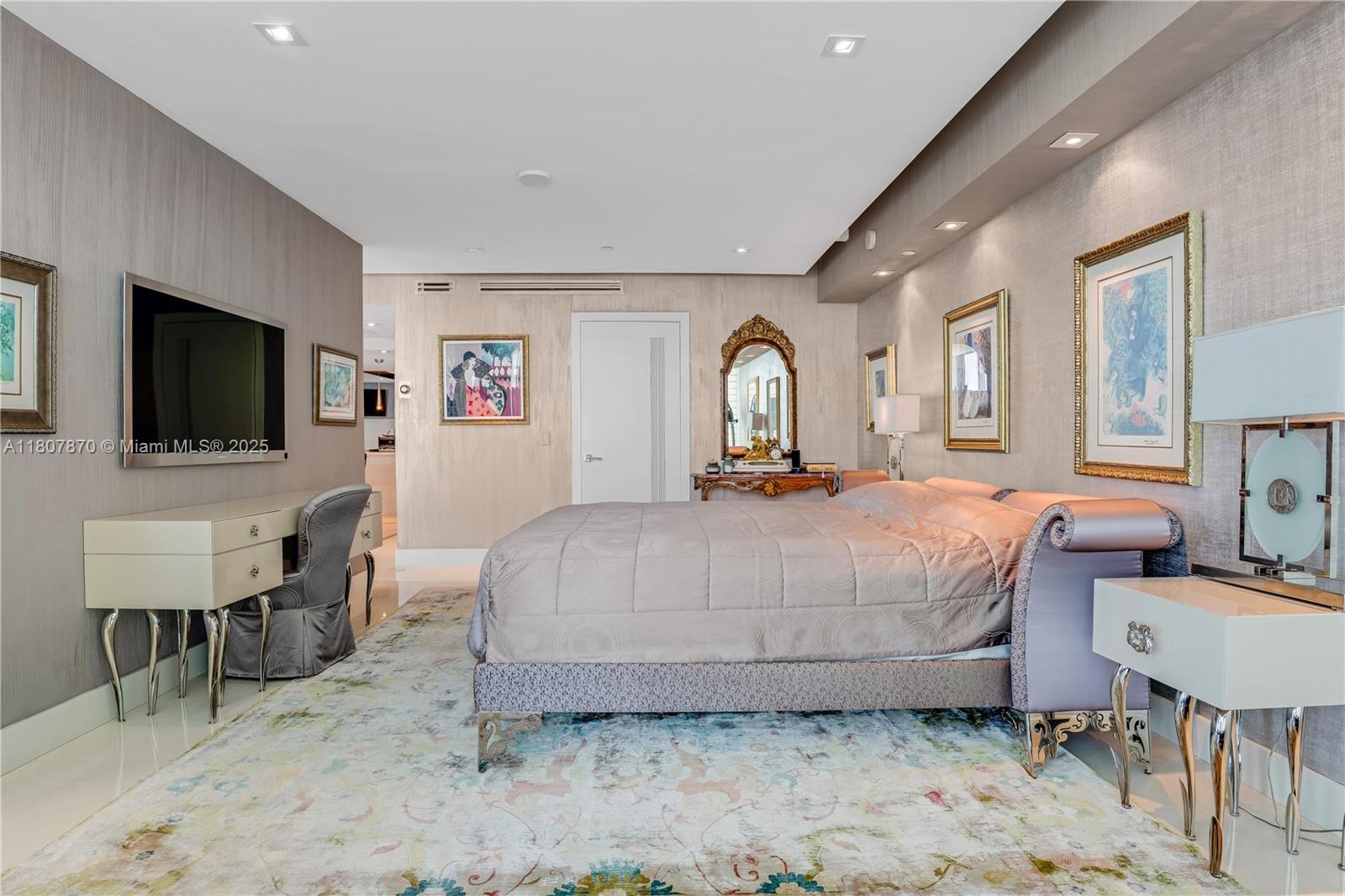 JADE BEACH CONDO - Residential