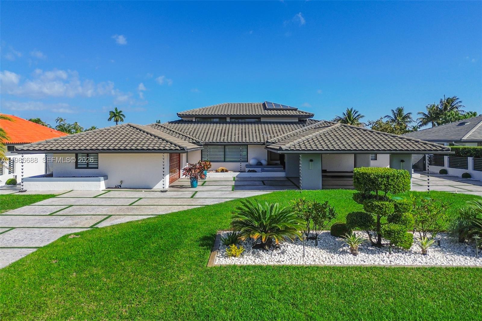 J G HEADS FARMS - Residential