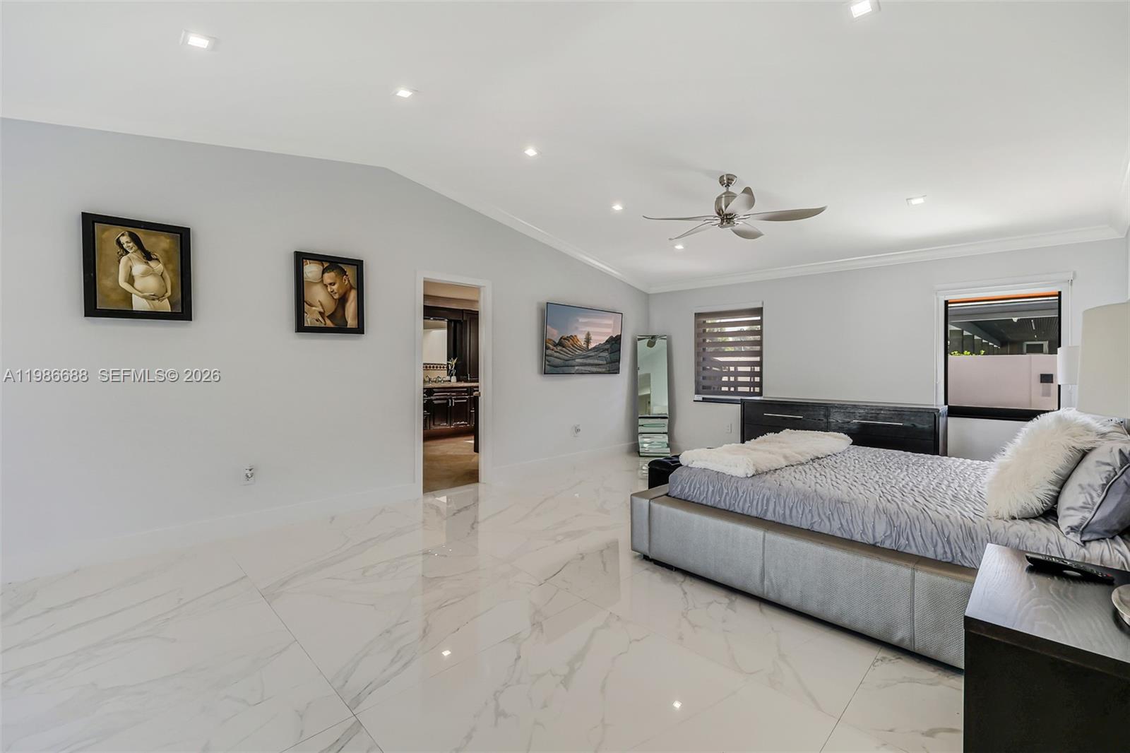 J G HEADS FARMS - Residential