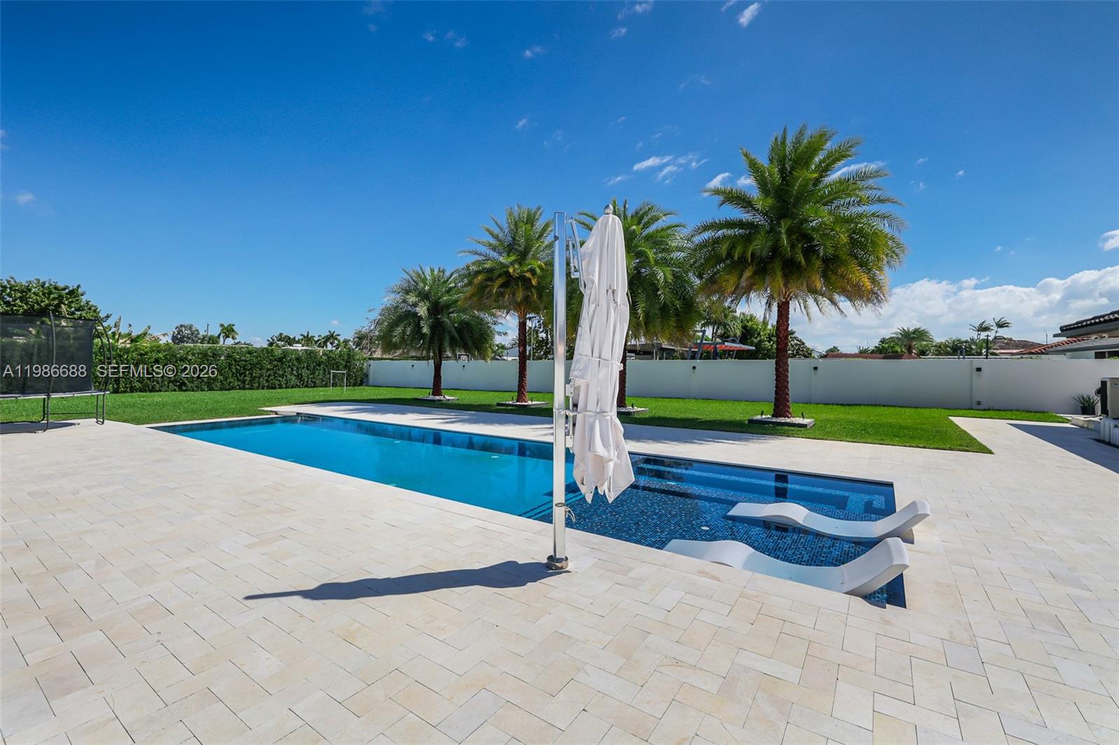 J G HEADS FARMS - Residential