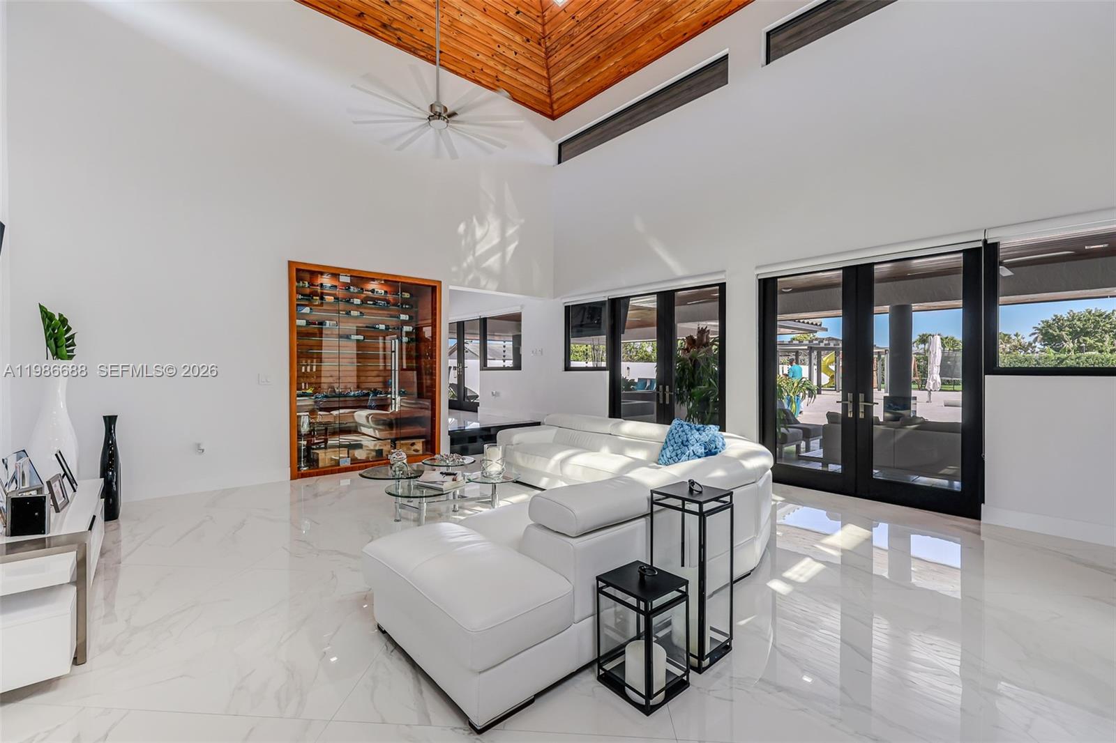 J G HEADS FARMS - Residential