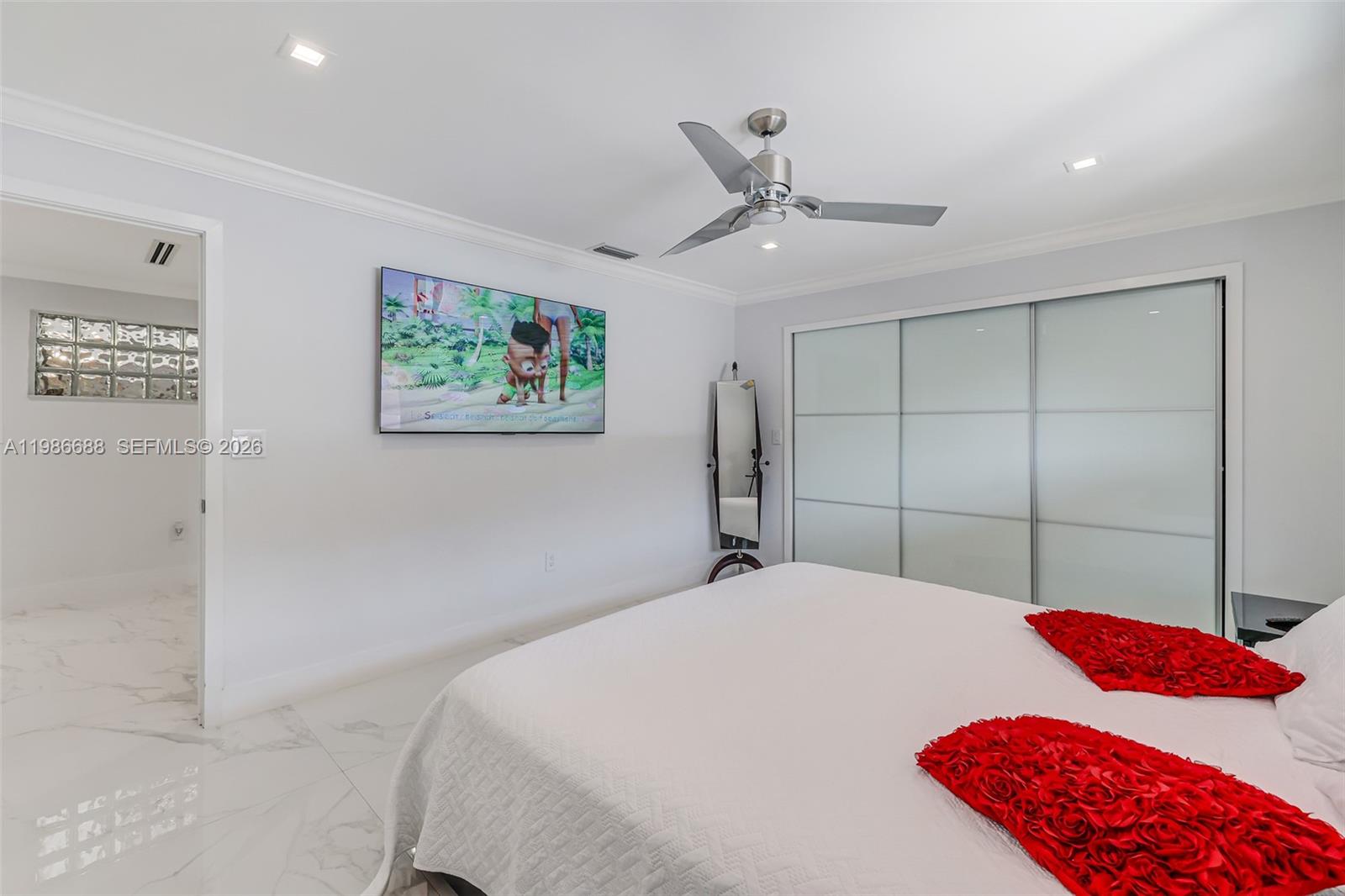 J G HEADS FARMS - Residential