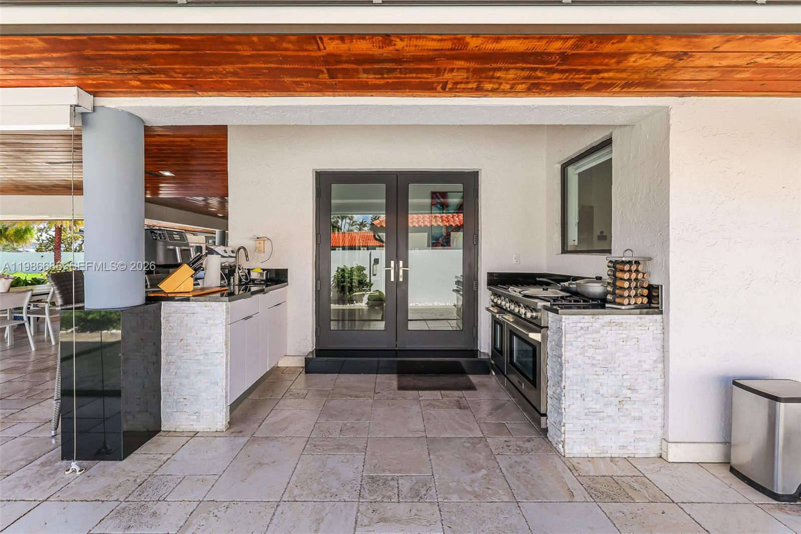 J G HEADS FARMS - Residential