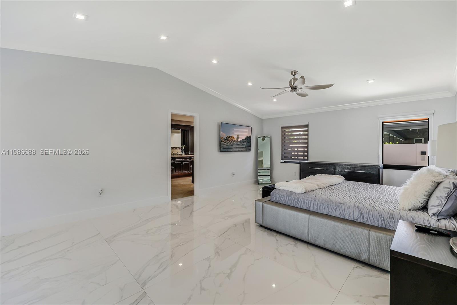 J G HEADS FARMS - Residential