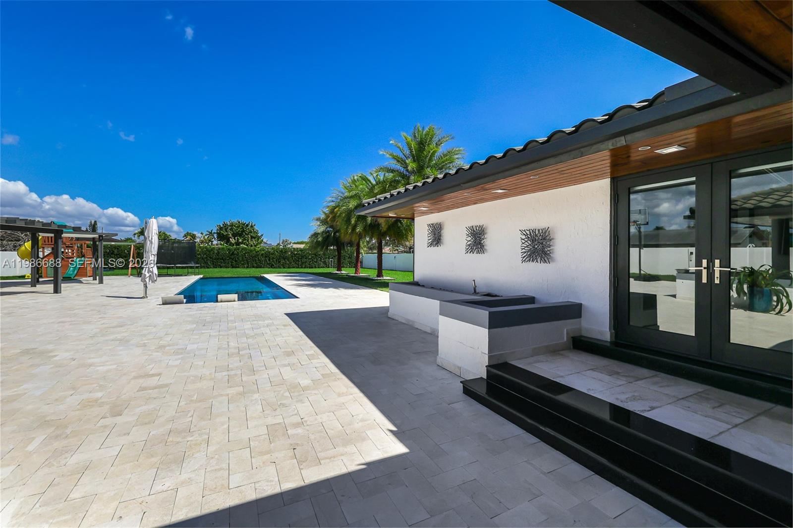 J G HEADS FARMS - Residential