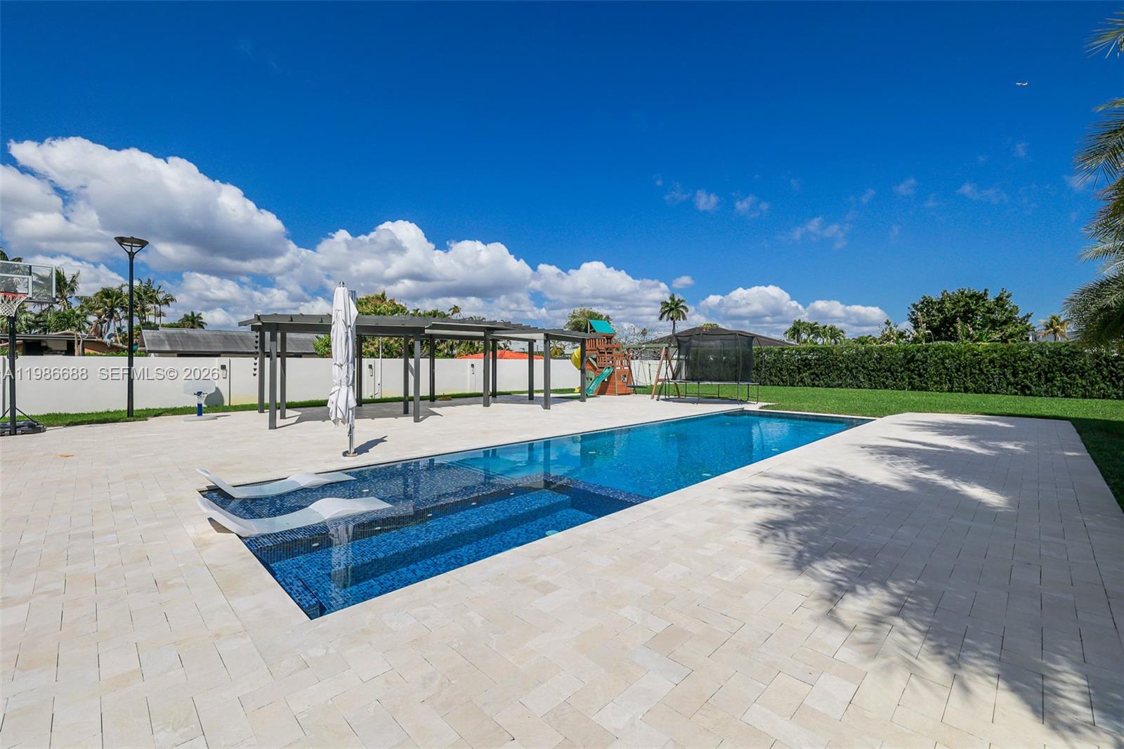 J G HEADS FARMS - Residential