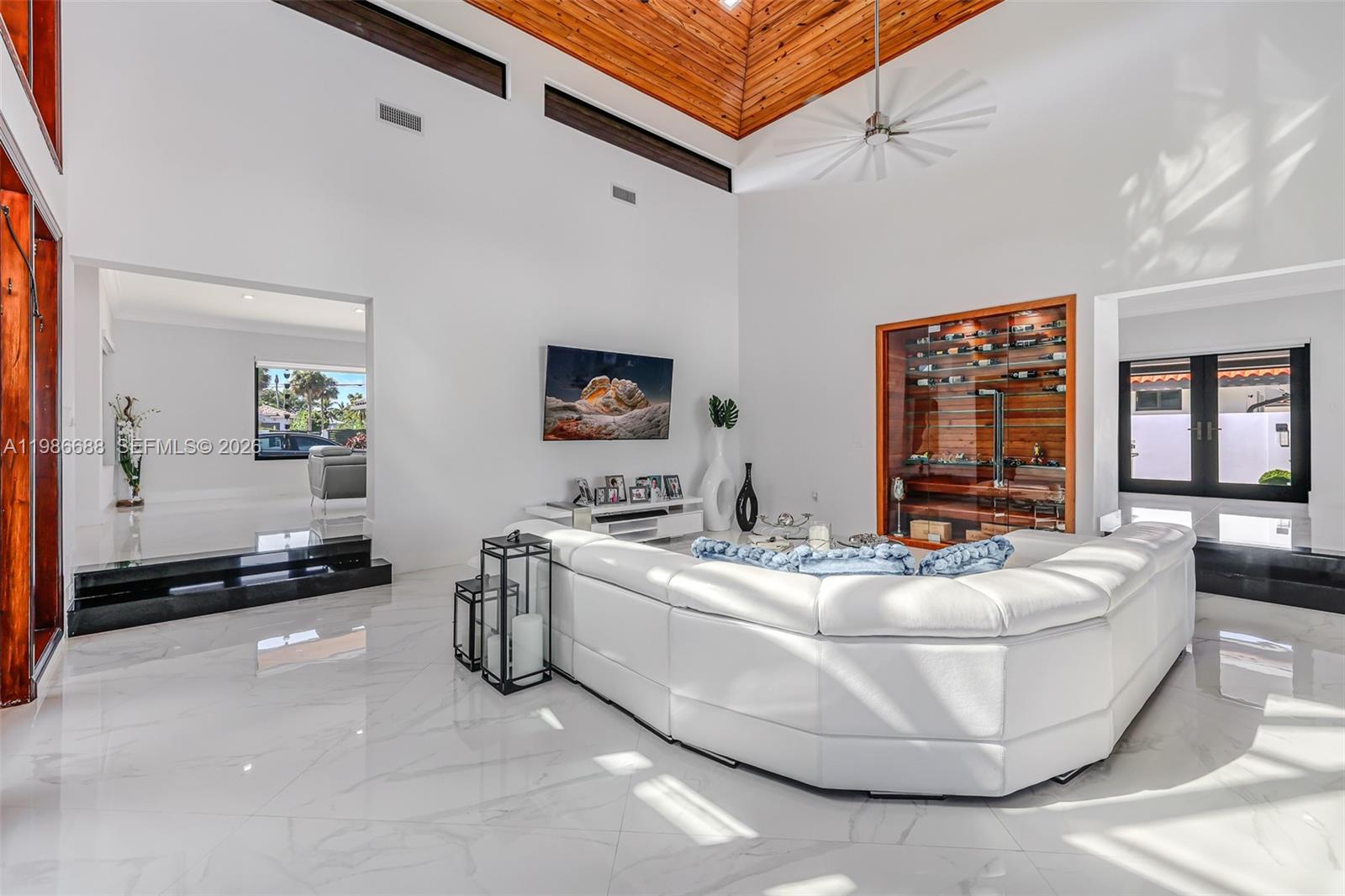 J G HEADS FARMS - Residential