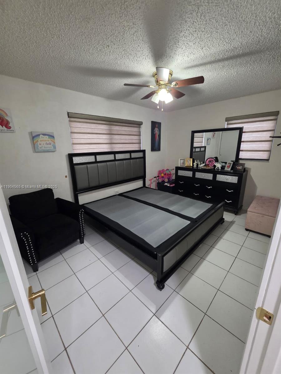 MIRAMAR SEC 10 - Residential