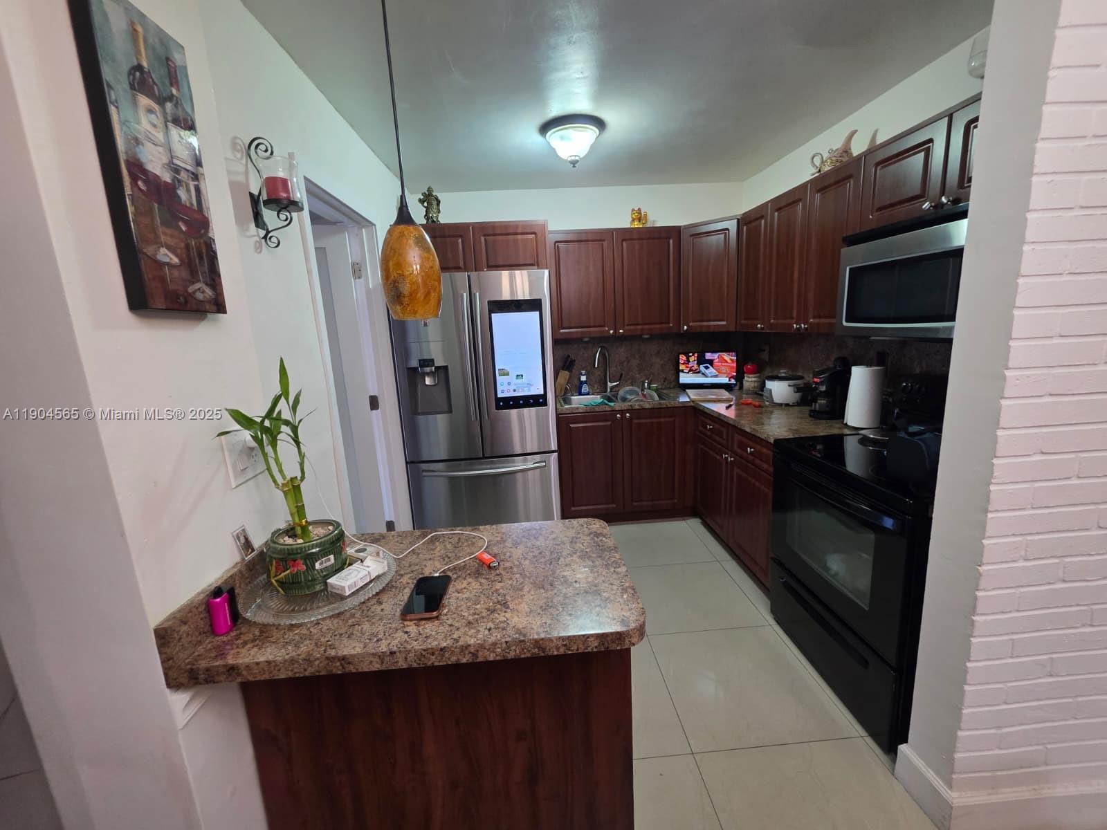 MIRAMAR SEC 10 - Residential