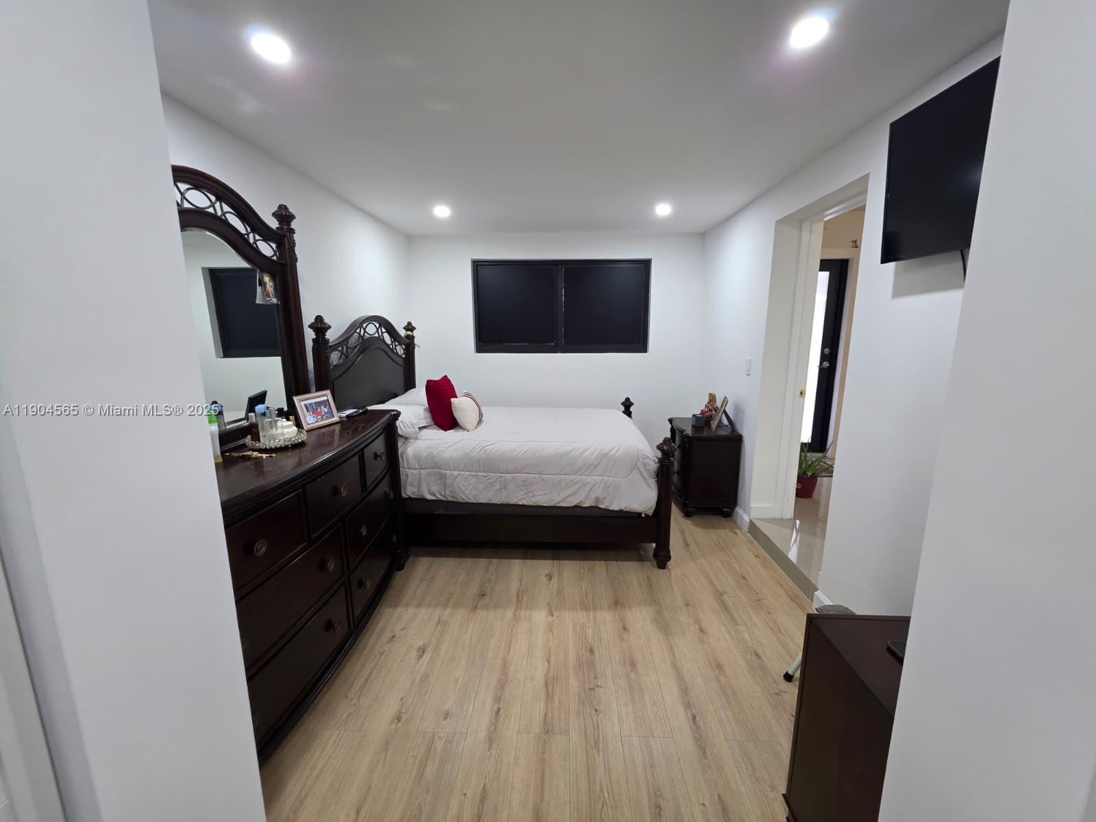 MIRAMAR SEC 10 - Residential