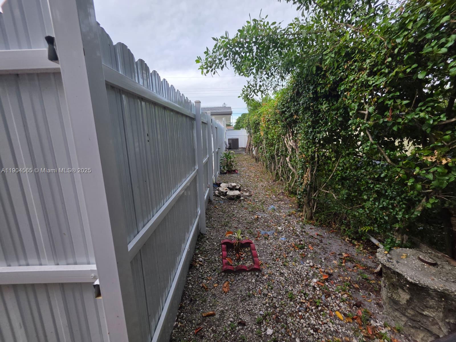 MIRAMAR SEC 10 - Residential