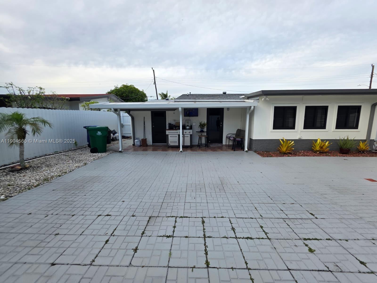 MIRAMAR SEC 10 - Residential