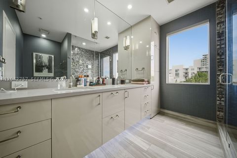 Tiny photo for 710 NE 3rd Ave, Fort Lauderdale, FL 33304 (MLS # A12042757)