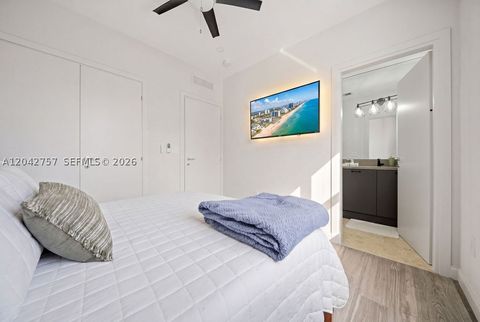 Tiny photo for 710 NE 3rd Ave, Fort Lauderdale, FL 33304 (MLS # A12042757)