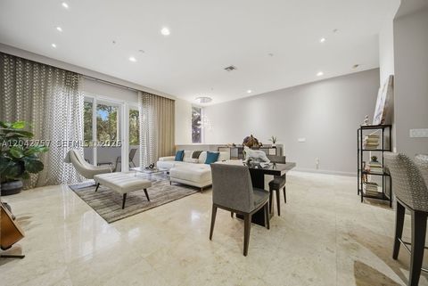 Tiny photo for 710 NE 3rd Ave, Fort Lauderdale, FL 33304 (MLS # A12042757)