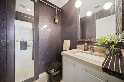 Tiny photo for 710 NE 3rd Ave, Fort Lauderdale, FL 33304 (MLS # A12042757)