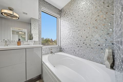 Tiny photo for 710 NE 3rd Ave, Fort Lauderdale, FL 33304 (MLS # A12042757)