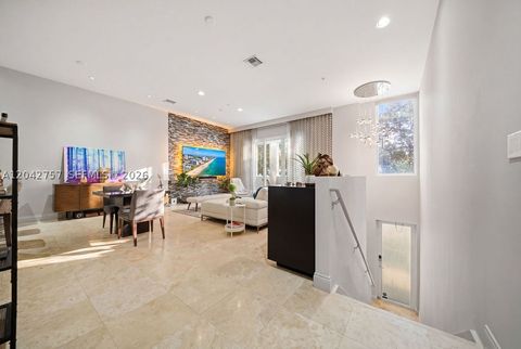 Tiny photo for 710 NE 3rd Ave, Fort Lauderdale, FL 33304 (MLS # A12042757)
