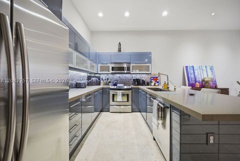 Tiny photo for 710 NE 3rd Ave, Fort Lauderdale, FL 33304 (MLS # A12042757)