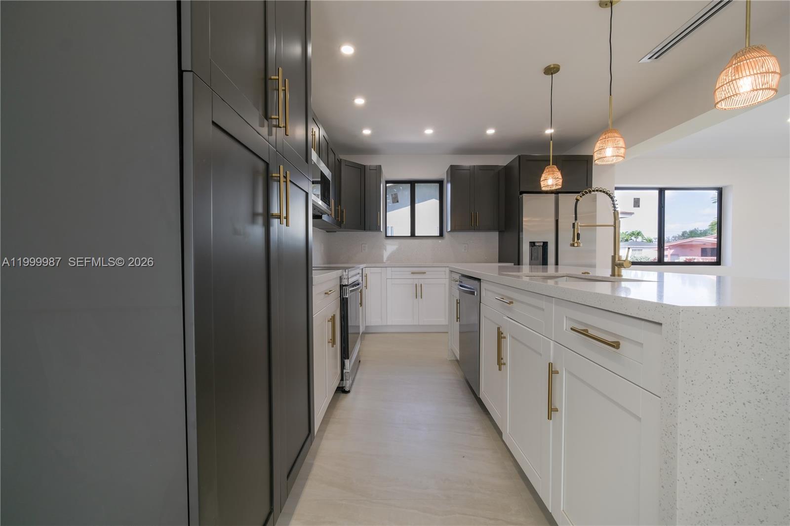 CORAL WAY VILLAGE SEC A P - Residential