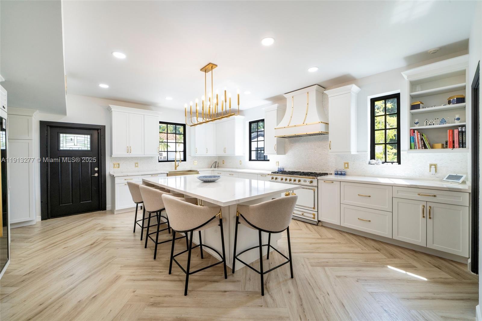 LAKE VIEW SUB - Residential Lease