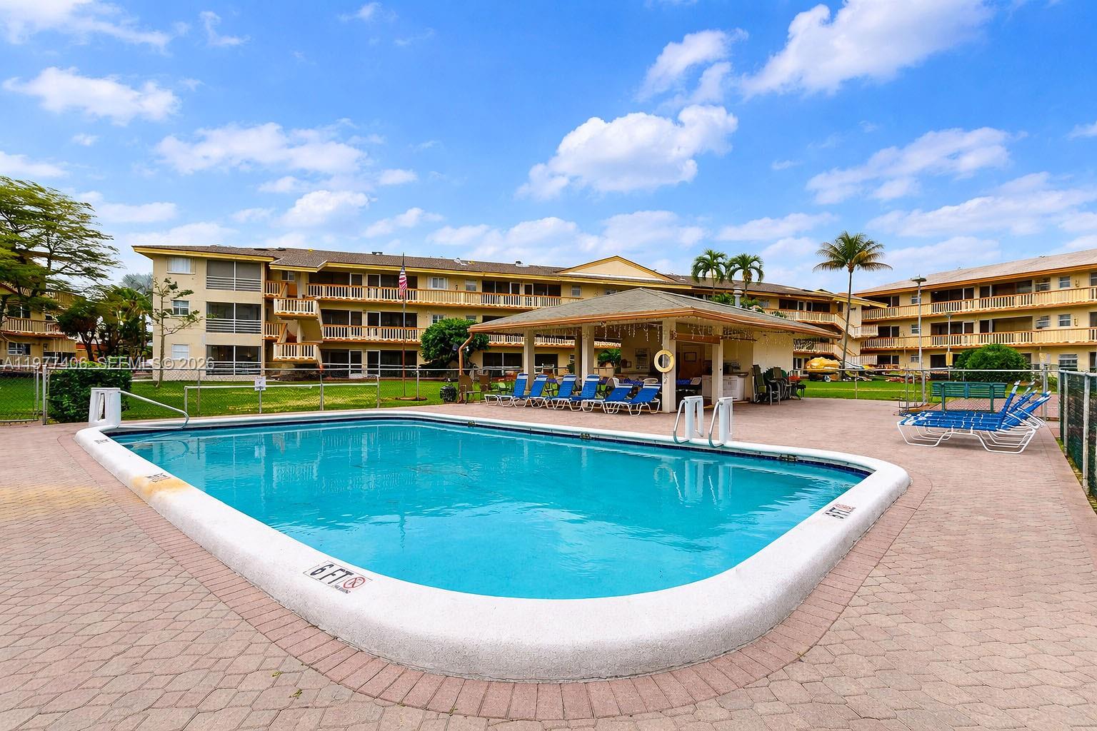 BEVERLY HILLS CONDO NUMBE - Residential