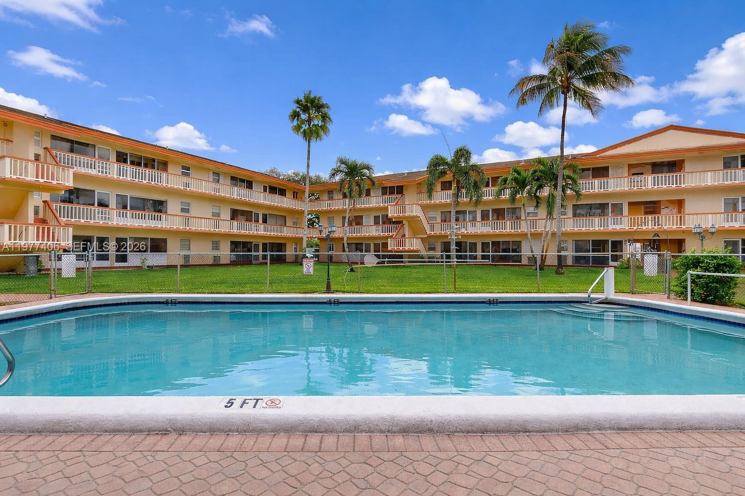 BEVERLY HILLS CONDO NUMBE - Residential